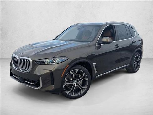 New 2026 BMW X5 sDrive40i image 1