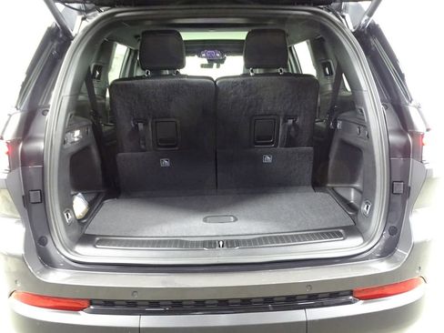 New 2025 Jeep Grand Cherokee L Limited image 17