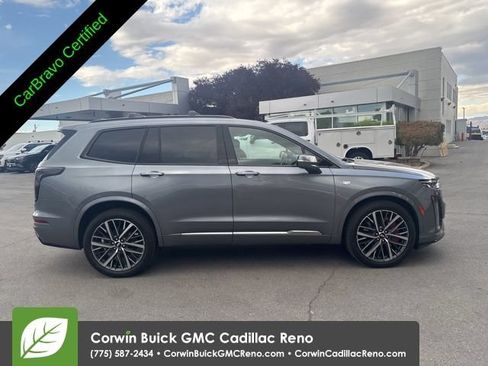 Used 2022 Cadillac XT6 Sport w/ Technology Package AWD/4WD image 11