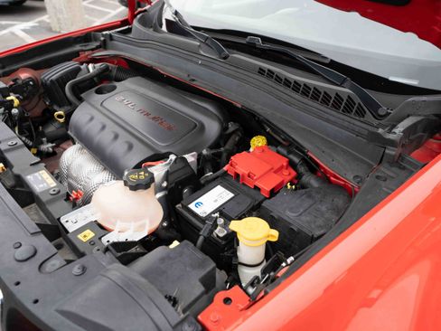 Used 2021 Jeep Renegade Sport image 33