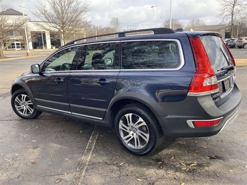 Used 2015 Volvo XC70 3.2 Platinum image 4