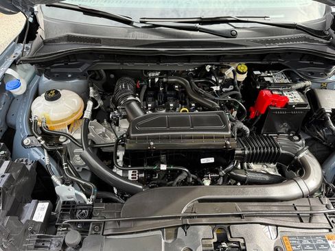 Used 2025 Ford Escape Active w/ Tech Pack #1 image 9