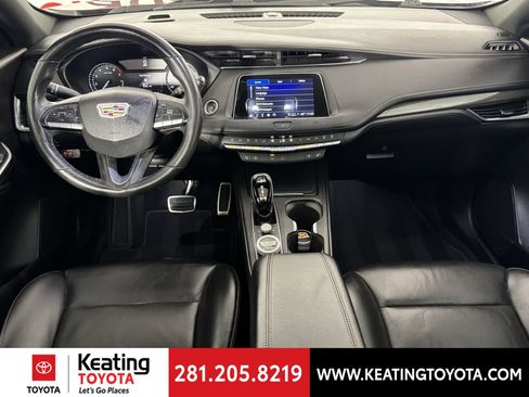 Used 2021 Cadillac XT4 Sport image 22