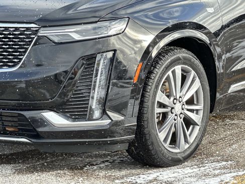 Used 2020 Cadillac XT6 Premium Luxury image 9