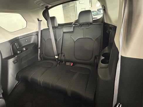 Used 2024 Honda Pilot EX-L image 50
