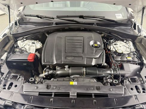 Certified 2023 Land Rover Range Rover Velar R-Dynamic S AWD/4WD image 31