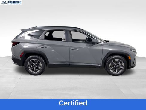 Used 2025 Hyundai Tucson SEL FWD image 6