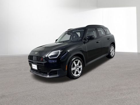 Used 2025 MINI Cooper Countryman S AWD/4WD image 2