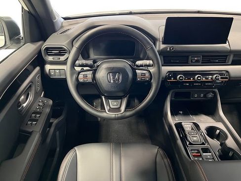 New 2026 Honda Pilot TrailSport image 18