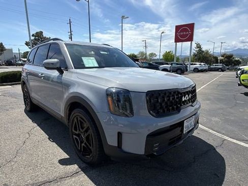 Used 2024 Kia Telluride SX Prestige X-Line AWD/4WD image 2
