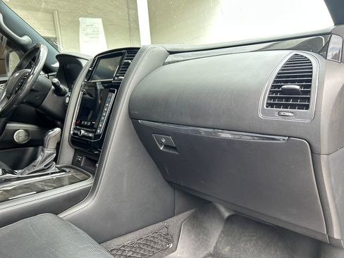 Used 2021 INFINITI QX80 Sensory w/ All-Season Package image 17