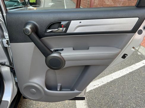 Used 2011 Honda CR-V EX-L image 12