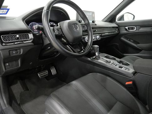 Used 2025 Honda Civic Sport image 11