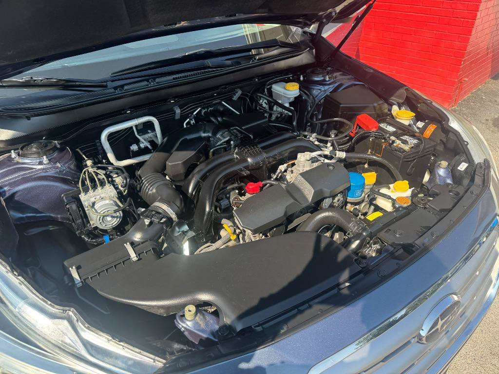 Used 2017 Subaru Outback 2.5i Limited AWD/4WD image 28
