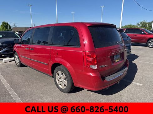 Used 2013 Dodge Grand Caravan American Value Package FWD image 2