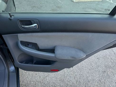 Used 2007 Honda Accord SE image 19