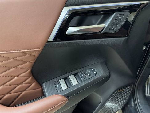 New 2026 Mitsubishi Outlander SEL image 7