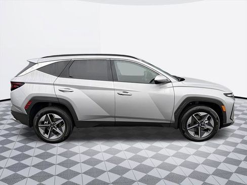 New 2026 Hyundai Tucson SEL image 8