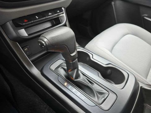 Used 2018 Chevrolet Colorado W/T w/ WT Convenience Package image 21