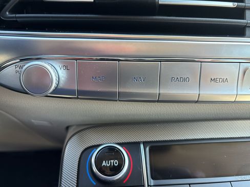 Used 2020 Hyundai Palisade Limited image 20