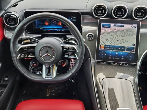 Used 2024 Mercedes-Benz GLC 43 AMG 4MATIC image 24