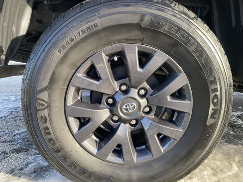 Used 2023 Toyota Tacoma SR5 image 12