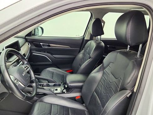 Used 2022 Kia Telluride SX w/ SX Prestige Package AWD/4WD image 19