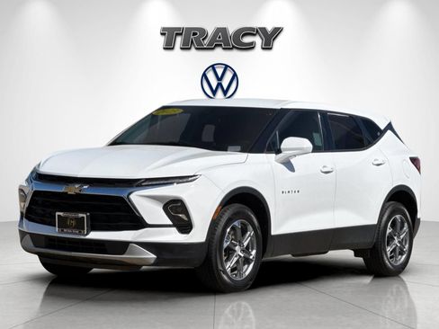 Used 2023 Chevrolet Blazer LT FWD image 8