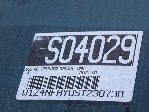 New 2025 Mercedes-Benz Sprinter 2500 image 29