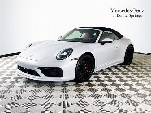 Used 2023 Porsche 911 Carrera 4S AWD/4WD image 3