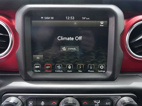 Used 2021 Jeep Wrangler Unlimited Rubicon AWD/4WD image 15