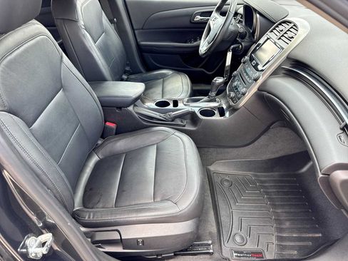 Used 2015 Chevrolet Malibu LT w/ Leather Package FWD image 22