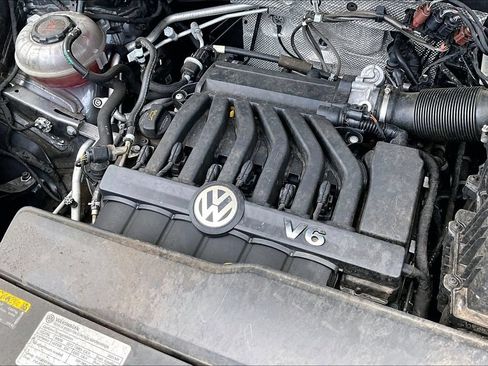 Used 2023 Volkswagen Atlas SEL Premium AWD/4WD image 35
