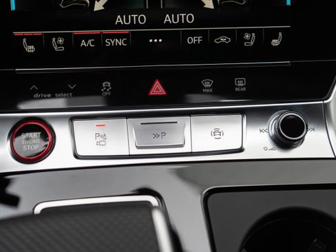 Used 2025 Audi RS 7 Performance image 22