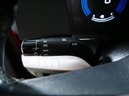 Used 2024 Hyundai Kona SEL AWD/4WD image 32