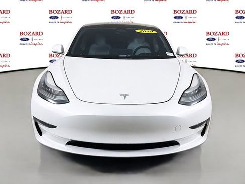 Used 2019 Tesla Model 3 Performance image 2