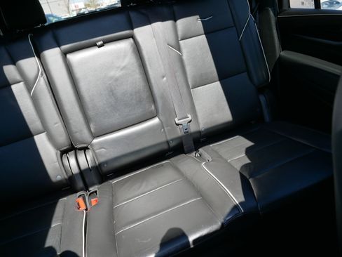 Used 2022 Cadillac Escalade ESV Sport w/ LPO, ONYX Package AWD/4WD image 14