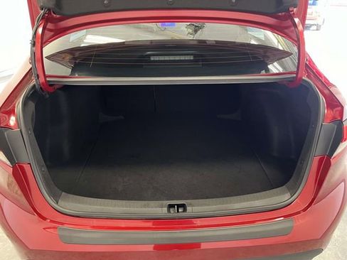 Used 2025 Toyota Corolla LE w/ Convenience Package image 12