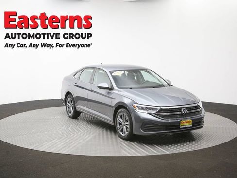Used 2024 Volkswagen Jetta SE FWD image 43