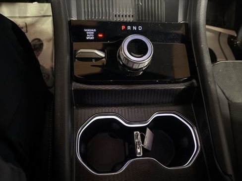 New 2026 Jeep Grand Cherokee Altitude image 34