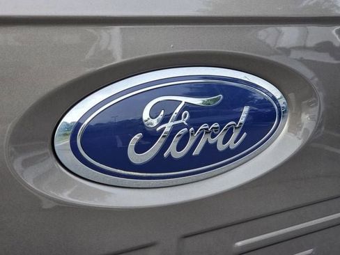 Used 2023 Ford F150 XLT AWD/4WD image 29