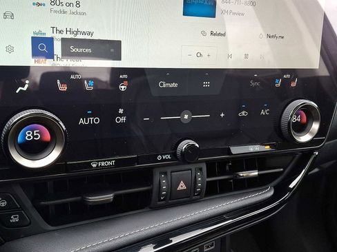 Used 2024 Lexus NX 350h AWD w/ Vision Package image 10