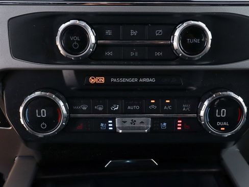 Used 2022 Ford F550 2WD SuperCab Super Duty image 41