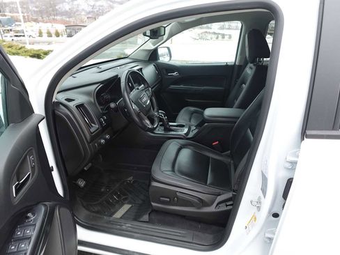 Used 2022 GMC Canyon AT4 w/ Trailering Package AWD/4WD image 12