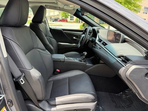 Used 2019 Lexus ES 350 FWD image 36