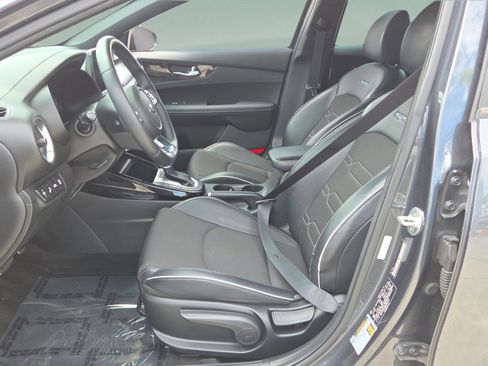 Used 2021 Kia Forte GT-Line FWD image 9