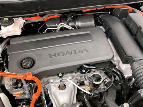 Certified 2025 Honda CR-V Sport image 30
