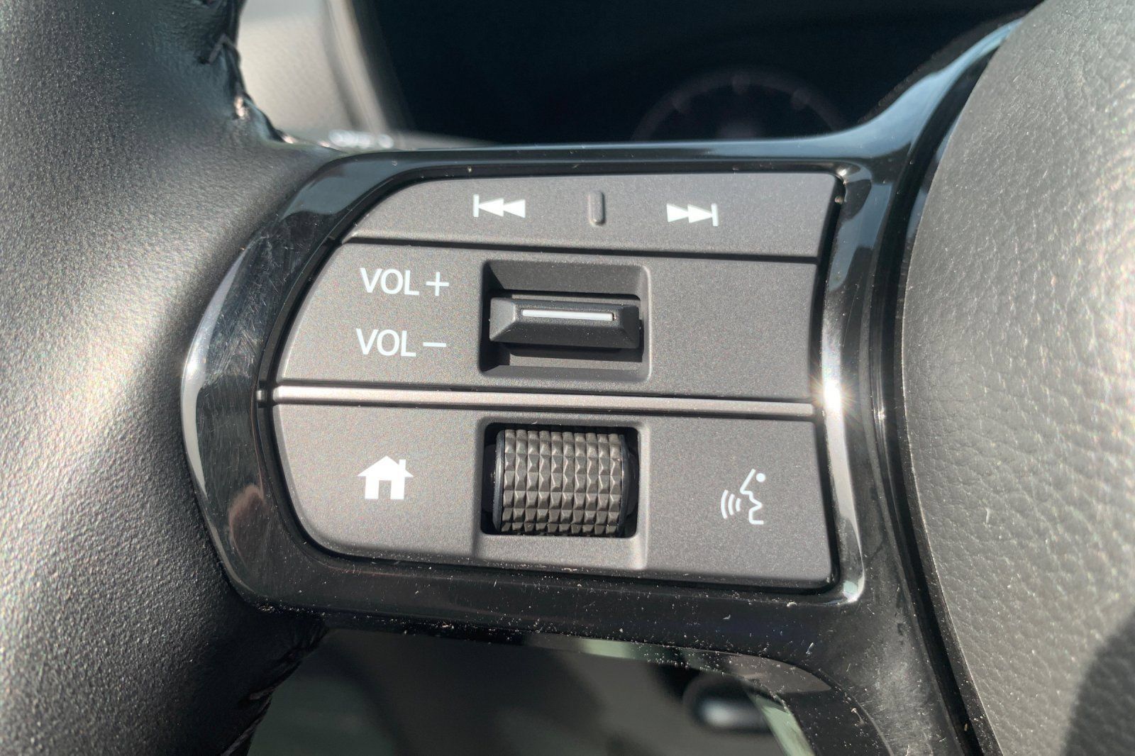 Certified 2025 Honda CR-V EX-L image 28