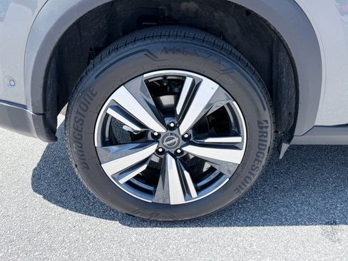 Used 2026 Nissan Rogue SL AWD/4WD image 35