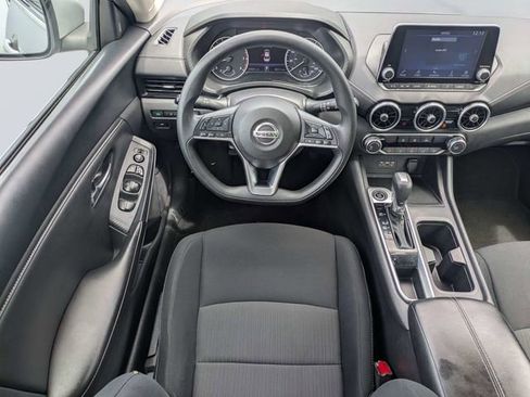 Used 2023 Nissan Sentra SV FWD image 15